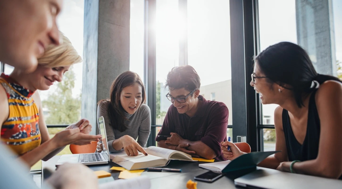 Hướng Dẫn Cách Xem Điểm Trên Website Dành Cho Tân Sinh Viên K25 | Trường Cao Đẳng Đại Việt Đà Nẵng