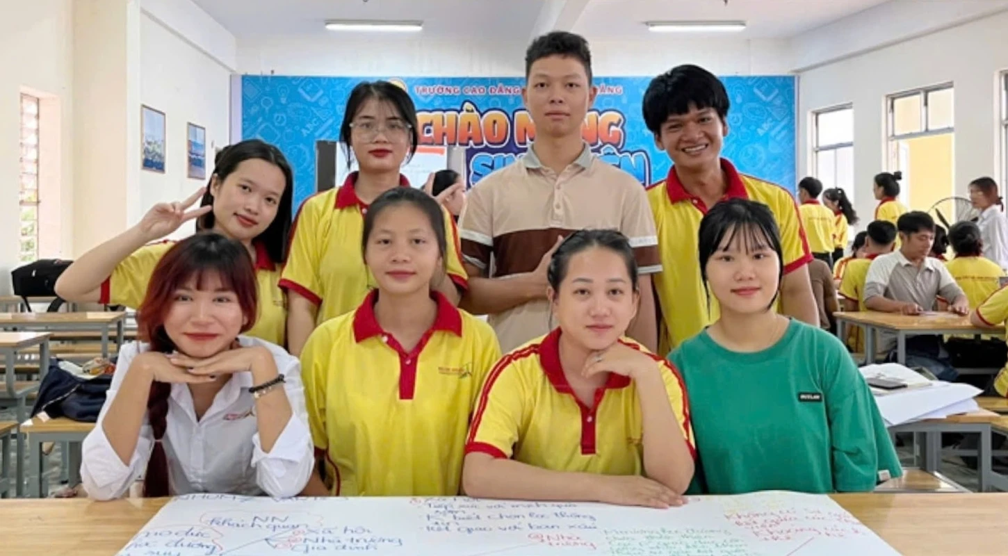 Làm Việc Nhóm Kỹ Năng Không Thể Thiếu Của Sinh Viên Dve | Trường Cao Đẳng Đại Việt Đà Nẵng