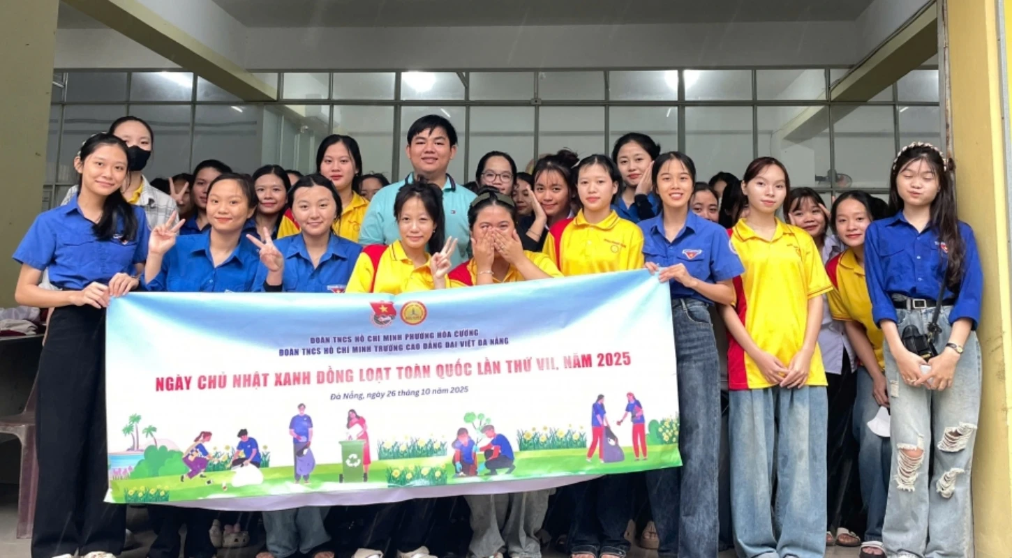 Ngày Chủ Nhật Xanh Hoạt Động Sinh Viên Trường Cao Đẳng Đại Việt Đà Nẵng Vì Môi Trường Bền Vững | Trường Cao Đẳng Đại Việt Đà Nẵng