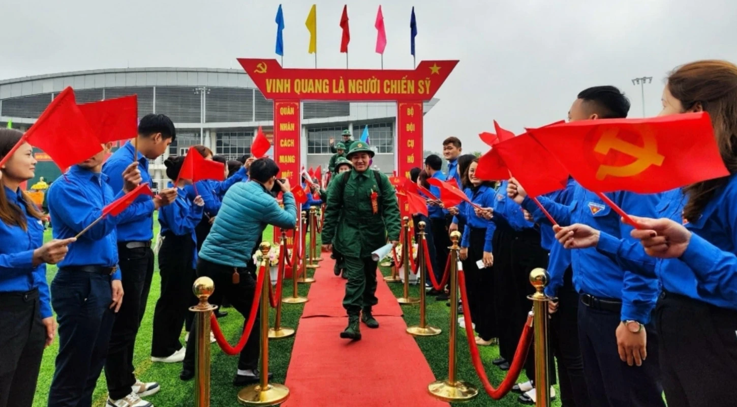 Những Điều Sinh Viên Cần Biết Về Luật Nghĩa Vụ Quân Sự Năm 2025 | Trường Cao Đẳng Đại Việt Đà Nẵng