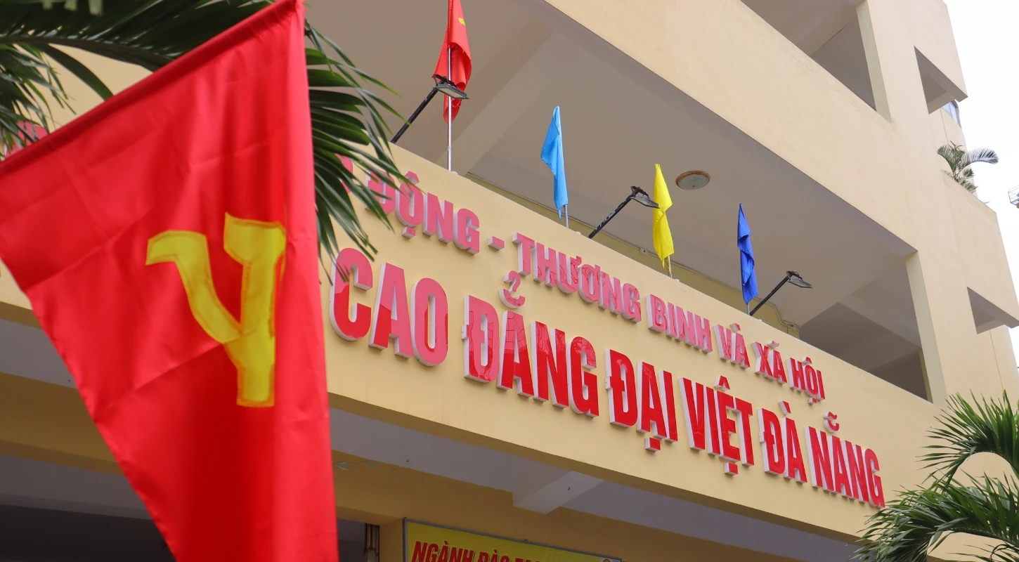 THÔNG BÁO LỆ PHÍ KỸ NĂNG MỀM | Trường Cao Đẳng Đại Việt Đà Nẵng