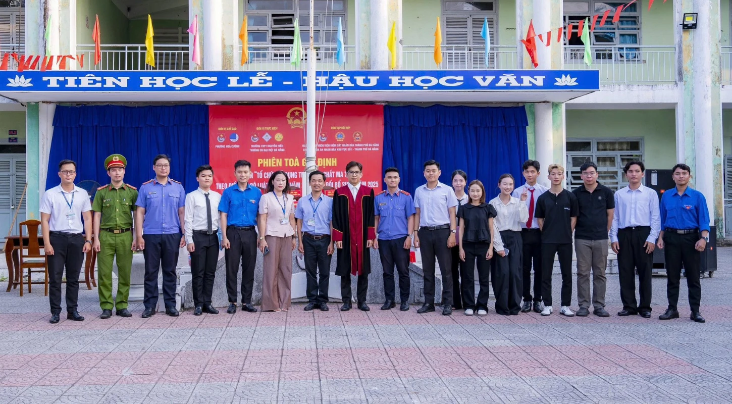 TUỔI TRẺ ĐẠI VIỆT THAM GIA PHIÊN TÒA GIẢ ĐỊNH PHÒNG, CHỐNG MA TÚY | Trường Cao Đẳng Đại Việt Đà Nẵng