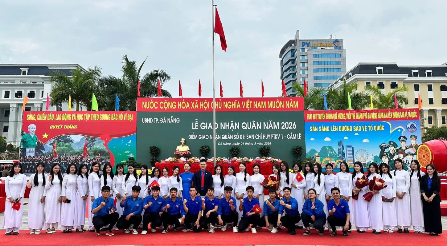 TUỔI TRẺ TRƯỜNG CAO ĐẲNG ĐẠI VIỆT ĐÀ NẴNG THAM GIA HỖ TRỢ LỄ GIAO NHẬN QUÂN 2026 | Trường Cao Đẳng Đại Việt Đà Nẵng