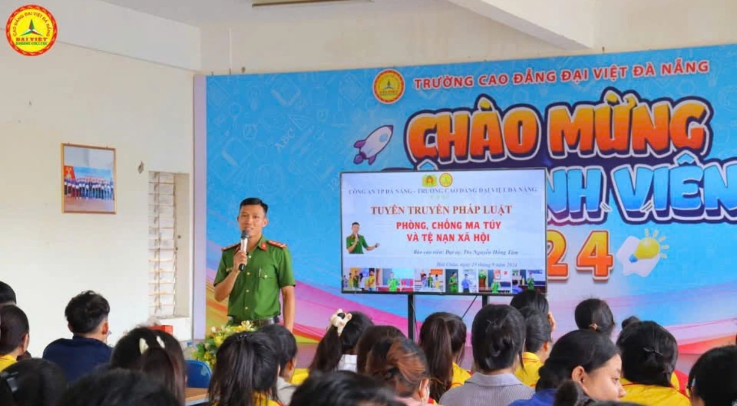 Vai Trò Của Tuần Sinh Hoạt Công Dân Và Định Hướng Tân Sinh Viên | Trường Cao Đẳng Đại Việt Đà Nẵng