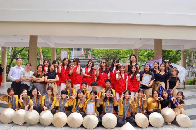 10 hoạt động tiêu biểu của sinh viên DVE tháng 3/2025 | Trường Cao đẳng Đại Việt Đà Nẵng – Phòng Công tác Sinh viên