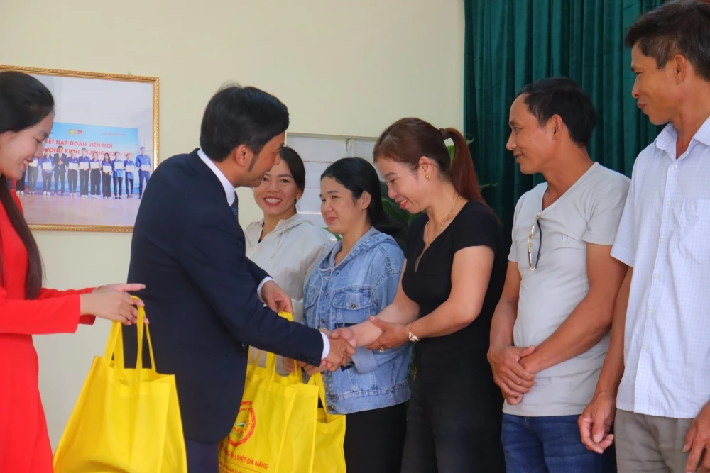 Chào đón 150 Tân Sinh Viên K25 Nhập Học 17/9/2025 | Trường Cao Đẳng Đại Việt Đà Nẵng