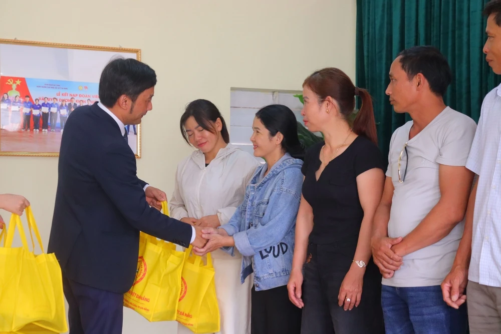 Chào đón 150 Tân Sinh Viên K25 Nhập Học 17/9/2025 | Trường Cao Đẳng Đại Việt Đà Nẵng