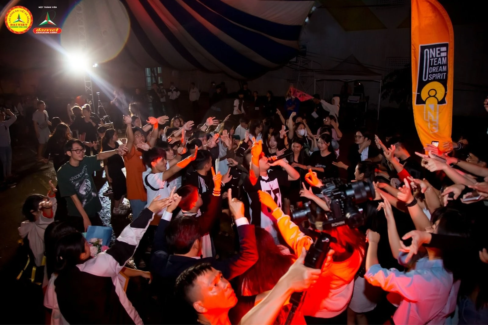 Chương trình Chào Đón Tân Sinh Viên K23 | Trường Cao Đẳng Đại Việt Đà Nẵng