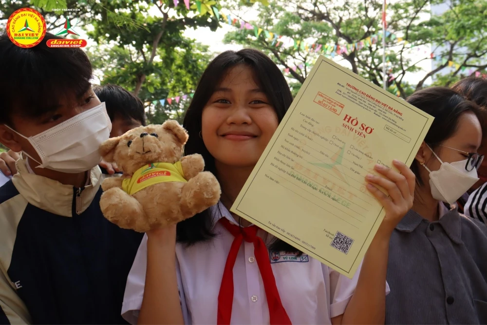 Chương Trình Tư Vấn Hướng Nghiệp Tại Trường Cao Đẳng Đại Việt Đà Nẵng | Trung Tâm Tuyển Sinh Truyền Thông