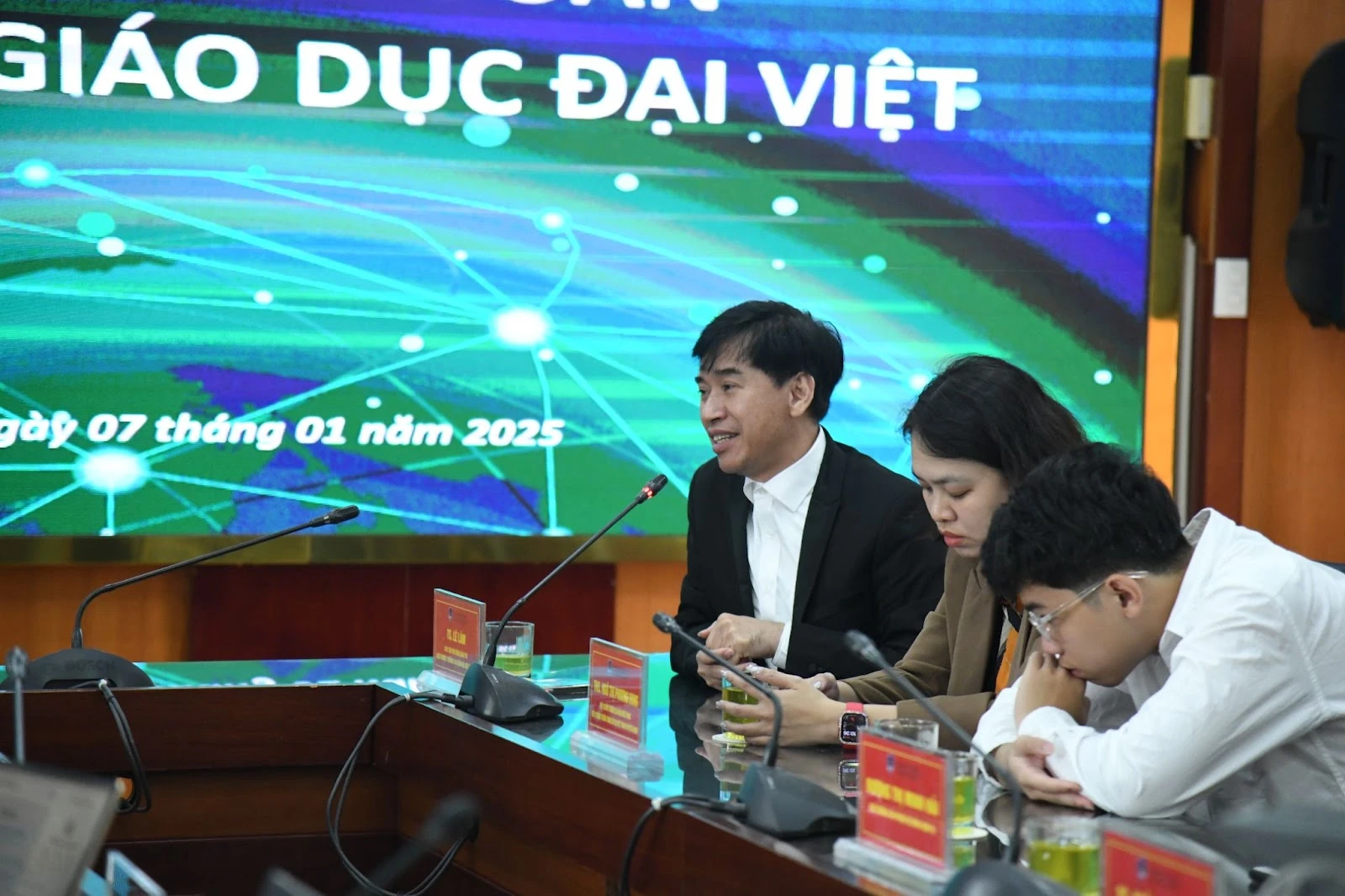 Đẩy mạnh hợp tác giữa Hệ thống Giáo dục Đại Việt và Trường Đại học Giáo dục | Trường Cao Đẳng Đại Việt Đà Nẵng