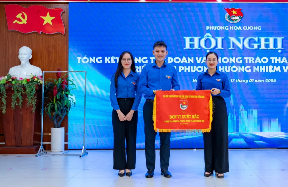 ĐOÀN THANH NIÊN VINH DỰ ĐƯỢC TUYÊN DƯƠNG TRONG CÔNG TÁC ĐOÀN