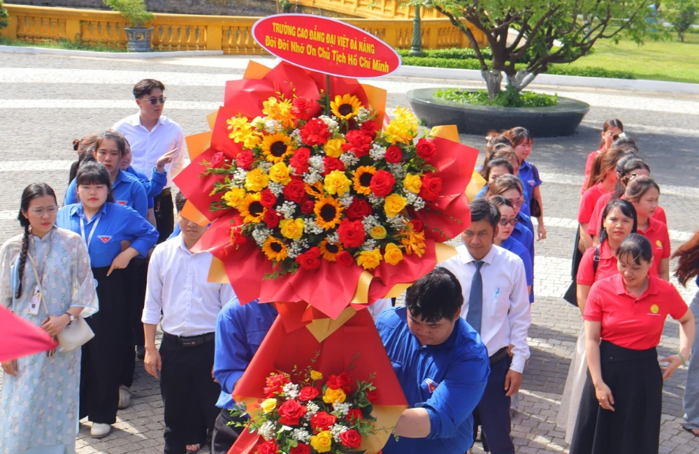 HÀNH TRÌNH VỀ NGUỒN: SÂU LẮNG NHỮNG BƯỚC CHÂN TRI ÂN