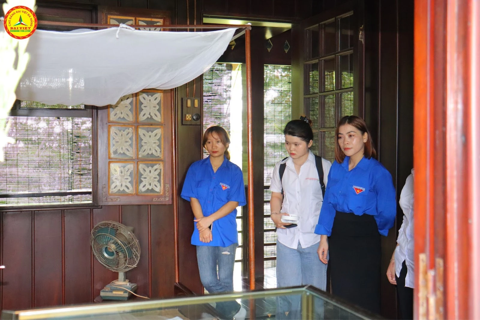 Hoạt động sinh viên Trường Cao Đẳng Đại Việt Đà Nẵng: Hành trình về nguồn tưởng nhớ 134 năm ngày sinh Chủ tịch Hồ Chí Minh