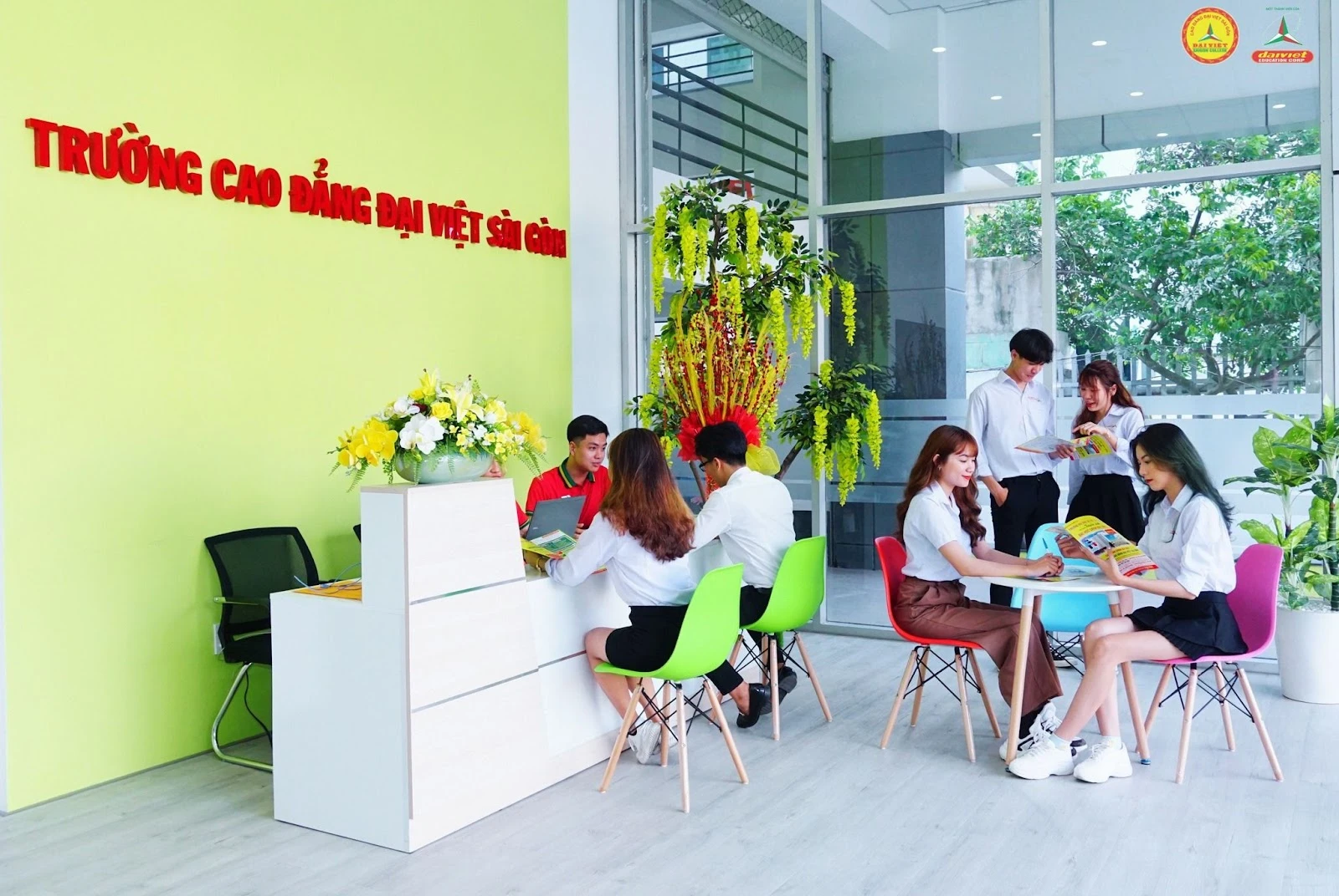 Hệ thống Giáo dục Đại Việt – Những Người Bạn Đồng Hành Cùng Trường Cao Đẳng Đại Việt Đà Nẵng