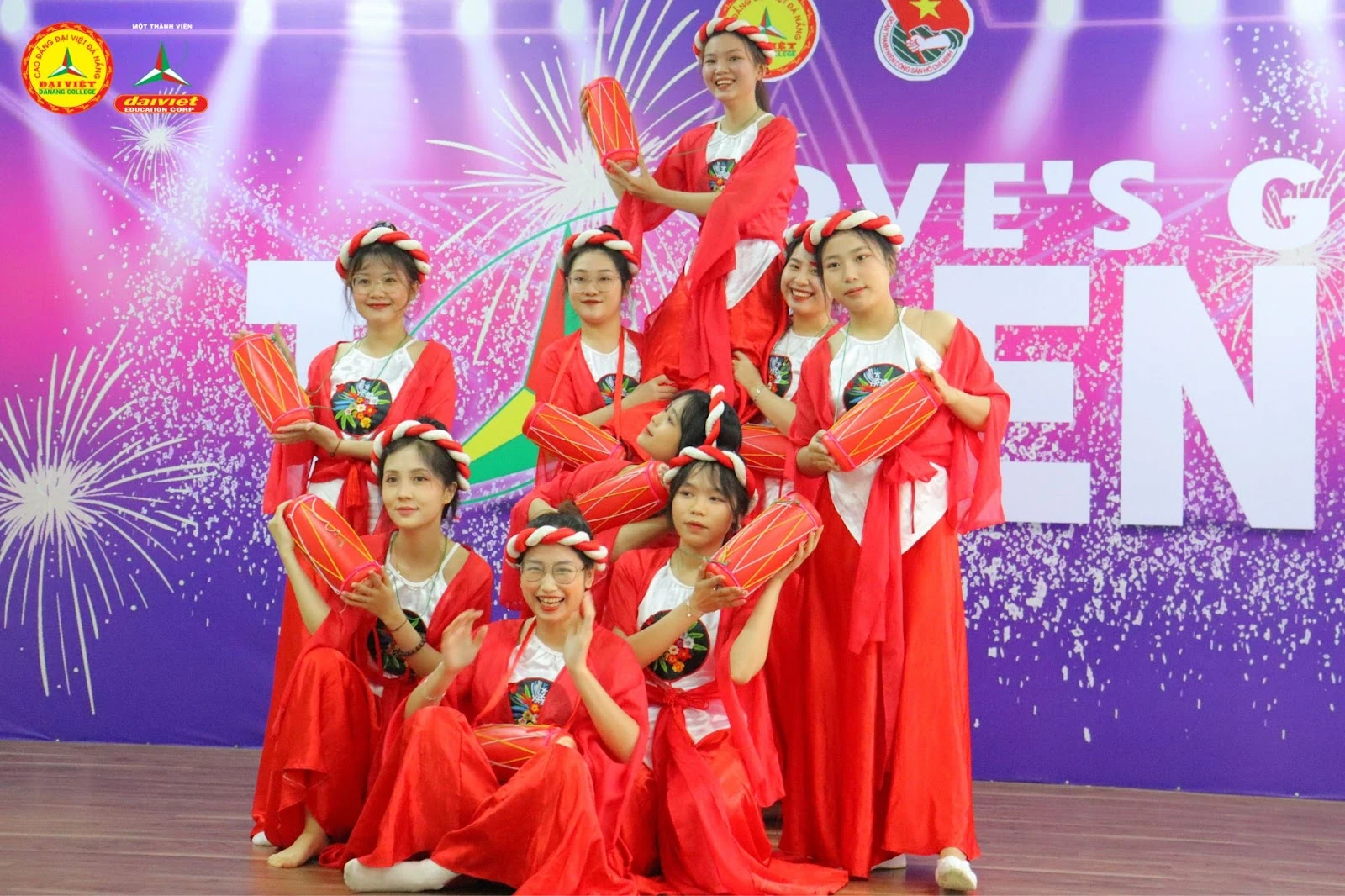 Hoạt Động Nghệ Thuật Sinh Viên Trường Cao Đẳng Đại Việt Đà Nẵng | Trung Tâm Tuyển Sinh Truyền Thông