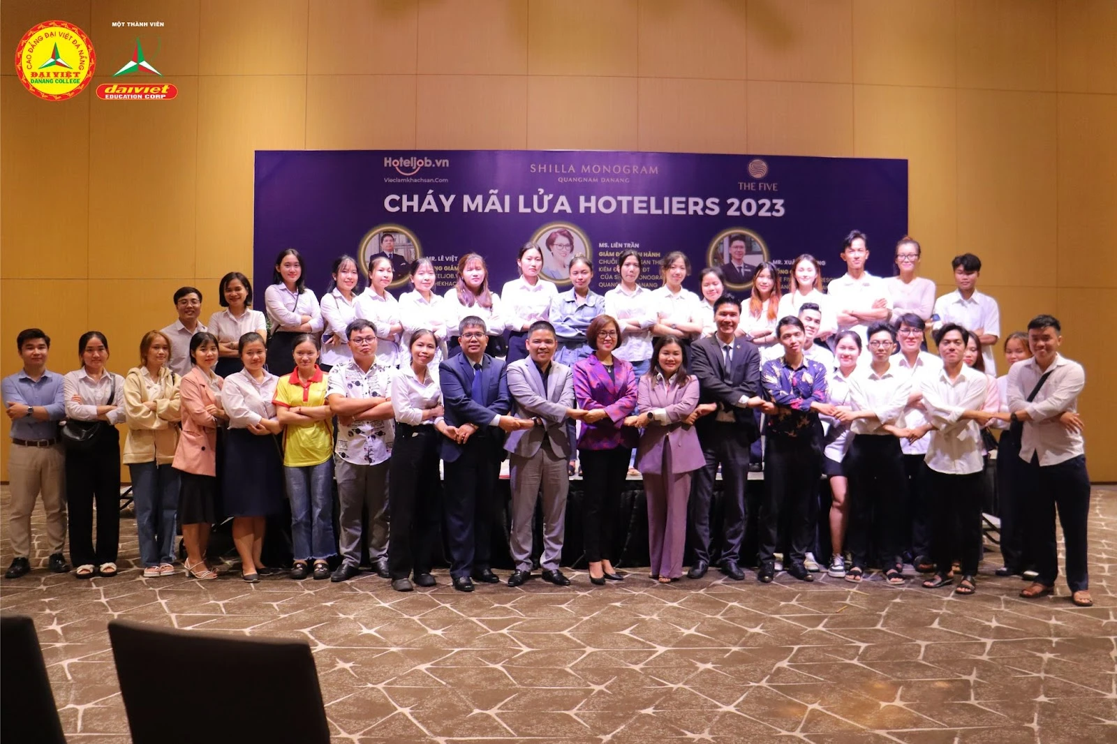 Hoạt Động Nổi Bật Năm 2023 của Sinh Viên DVE | Trường Cao Đẳng Đại Việt Đà Nẵng