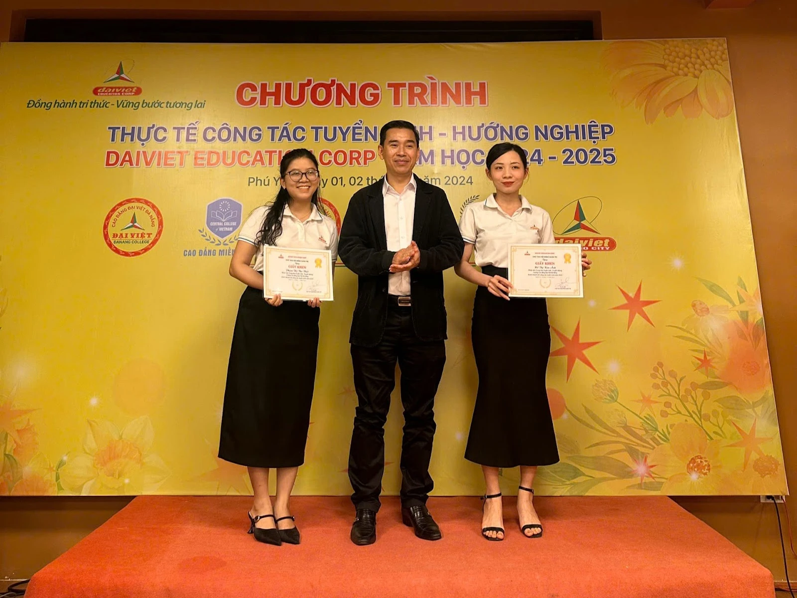 Hội nghị Tổng Kết Tuyển Sinh 2024 & Kế Hoạch Tuyển Sinh 2025–2026 | Trường Cao Đẳng Đại Việt Đà Nẵng