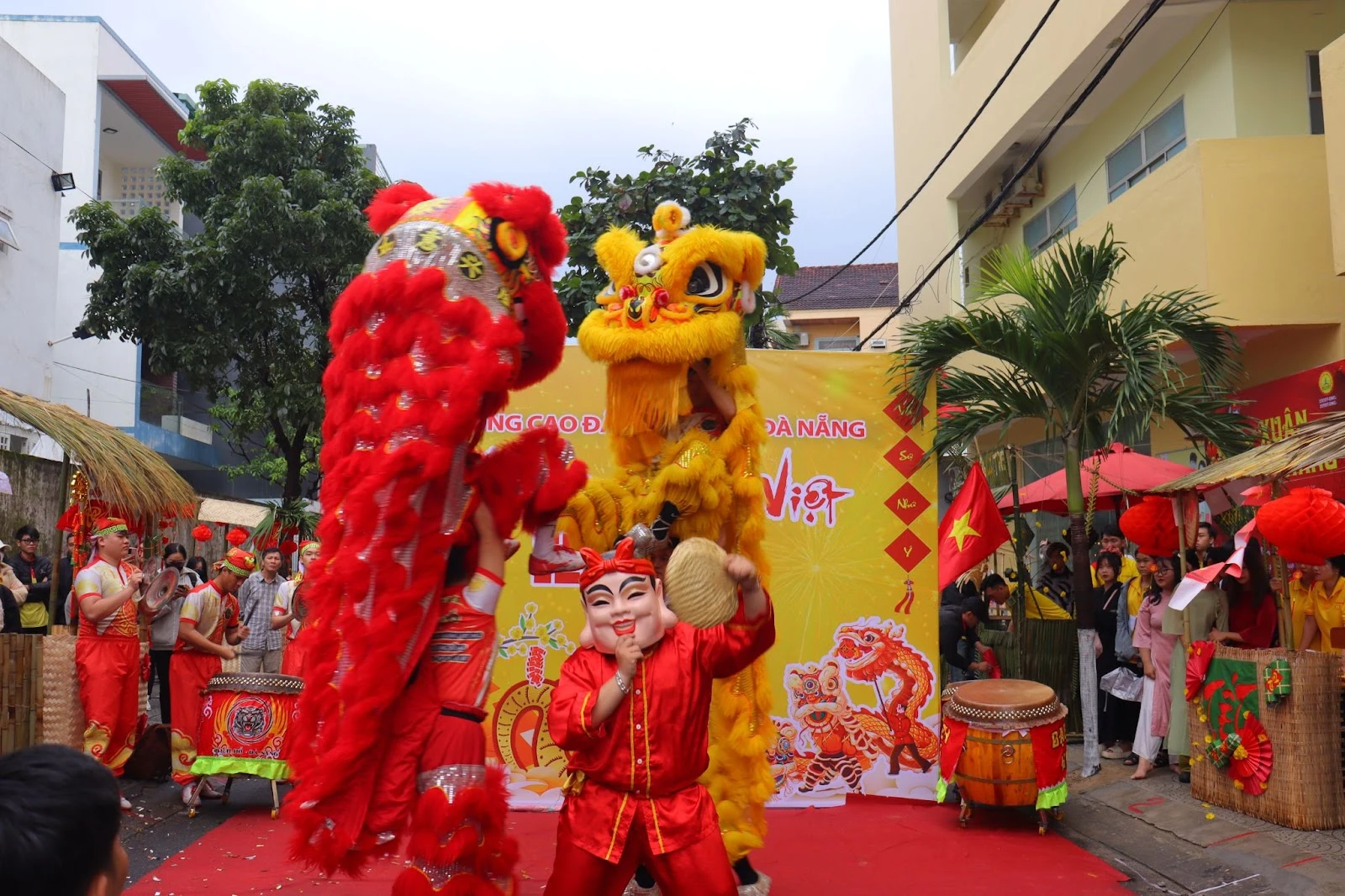 Hội Xuân Đại Việt 2025 – Tái Hiện Tết Xưa tại Trường Cao Đẳng Đại Việt Đà Nẵng