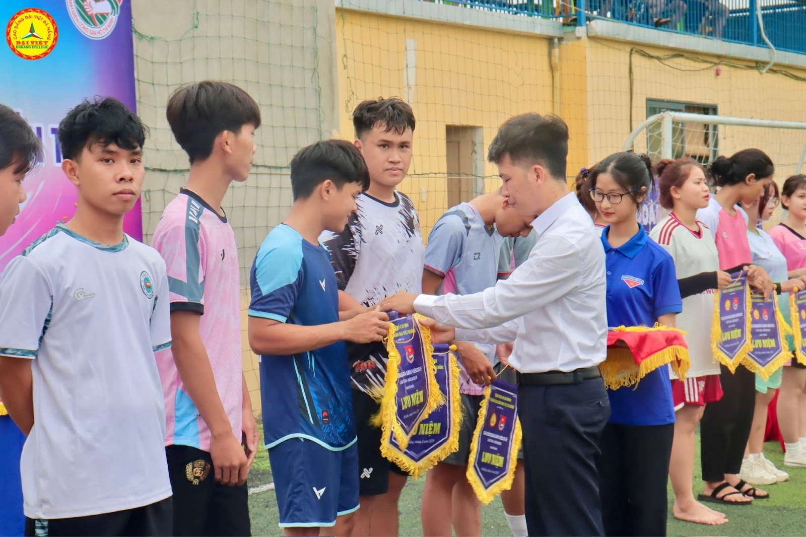 Khai Mạc Giải Bóng Đá Truyền Thống Dve 2024