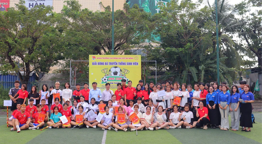 KHAI MẠC GIẢI BÓNG ĐÁ TRUYỀN THỐNG SINH VIÊN DVE CUP LẦN THỨ III NĂM 2026