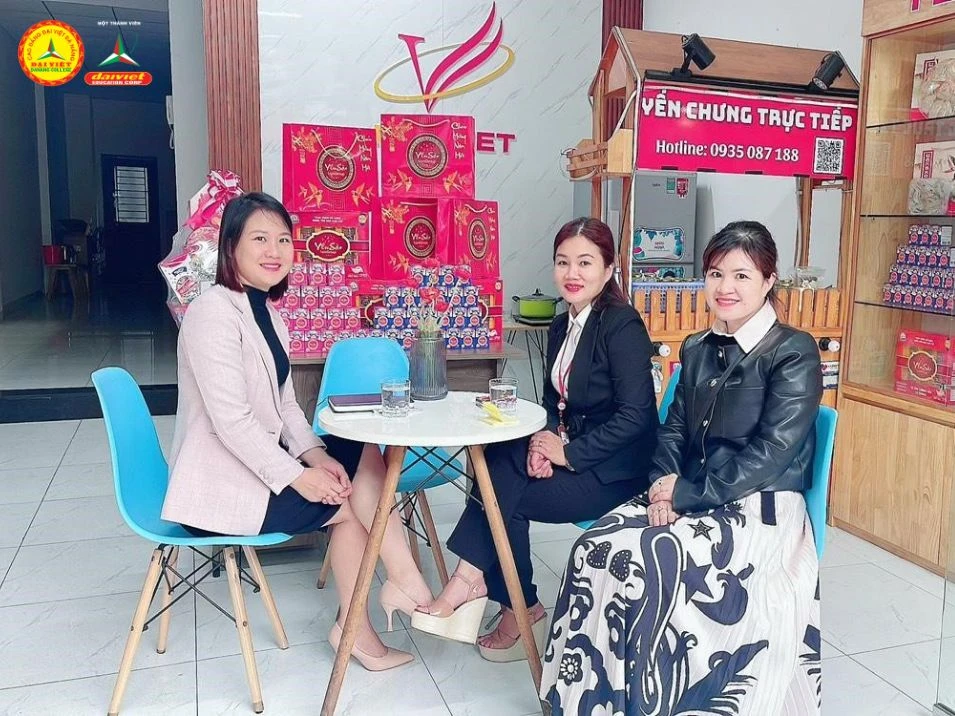 Kiểm Tra Thực Tập Sinh Viên Khóa 21 – Ngành QTKD & QTKSDL | Trường Cao Đẳng Đại Việt Đà Nẵng