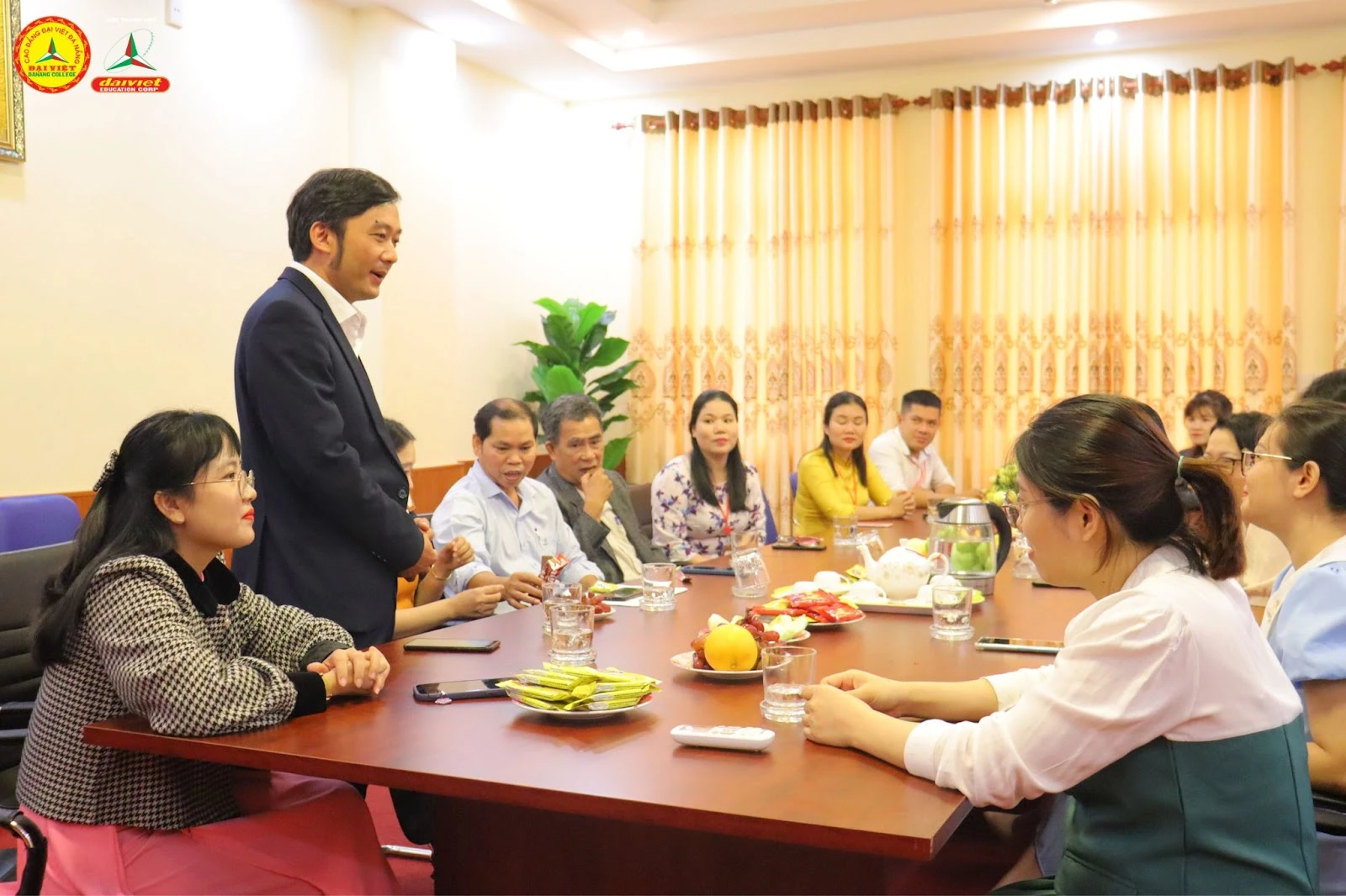 Kỷ Niệm 41 Năm Ngày Nhà Giáo Việt Nam 20/11 | Trường Cao Đẳng Đại Việt Đà Nẵng