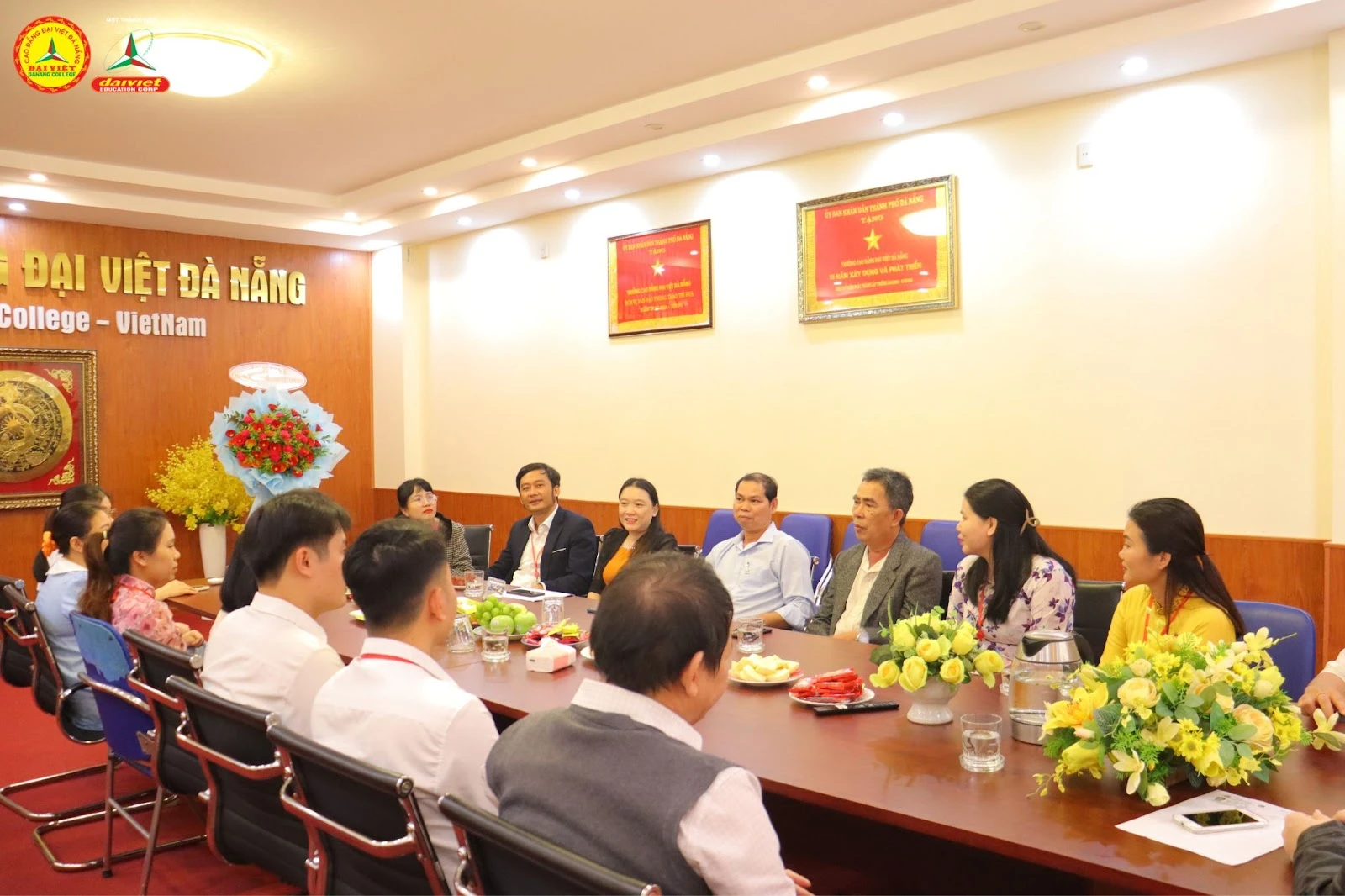 Kỷ Niệm 41 Năm Ngày Nhà Giáo Việt Nam 20/11 | Trường Cao Đẳng Đại Việt Đà Nẵng