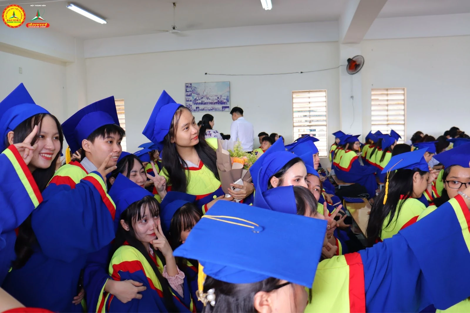 Lễ Tốt Nghiệp 2023 – Hơn 200 Tân Cử Nhân Gia Nhập Thị Trường Lao Động | Trường Cao Đẳng Đại Việt Đà Nẵng