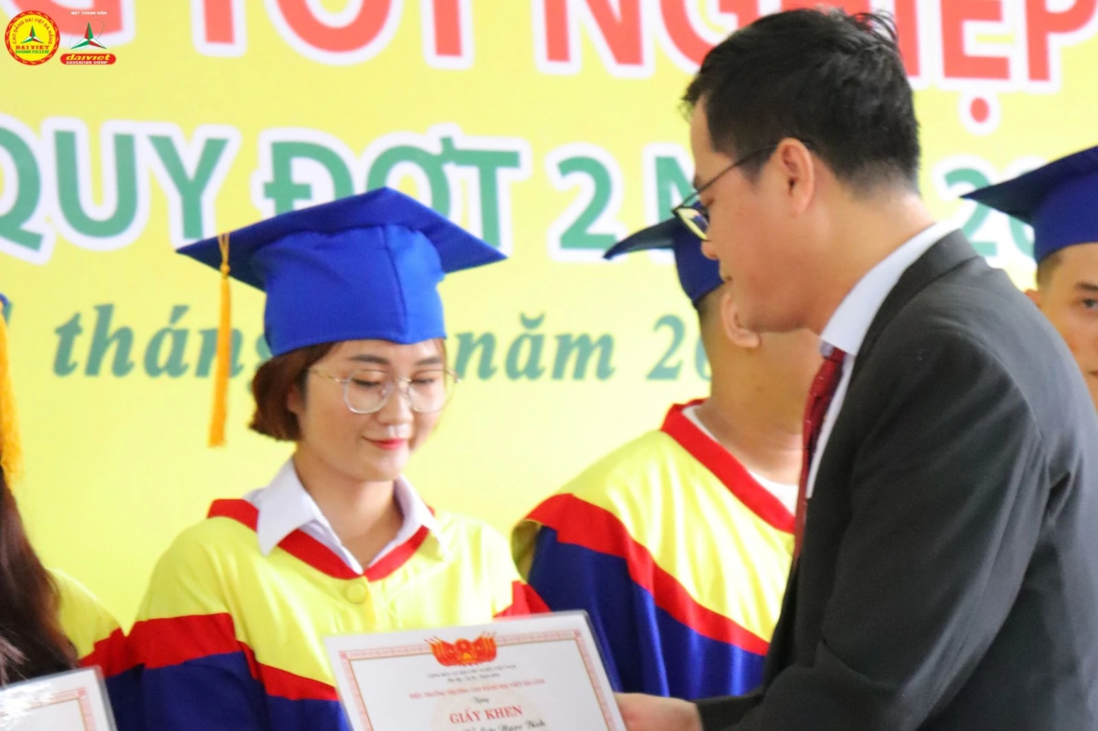 Lễ Tốt Nghiệp 2023 – Hơn 200 Tân Cử Nhân Gia Nhập Thị Trường Lao Động | Trường Cao Đẳng Đại Việt Đà Nẵng