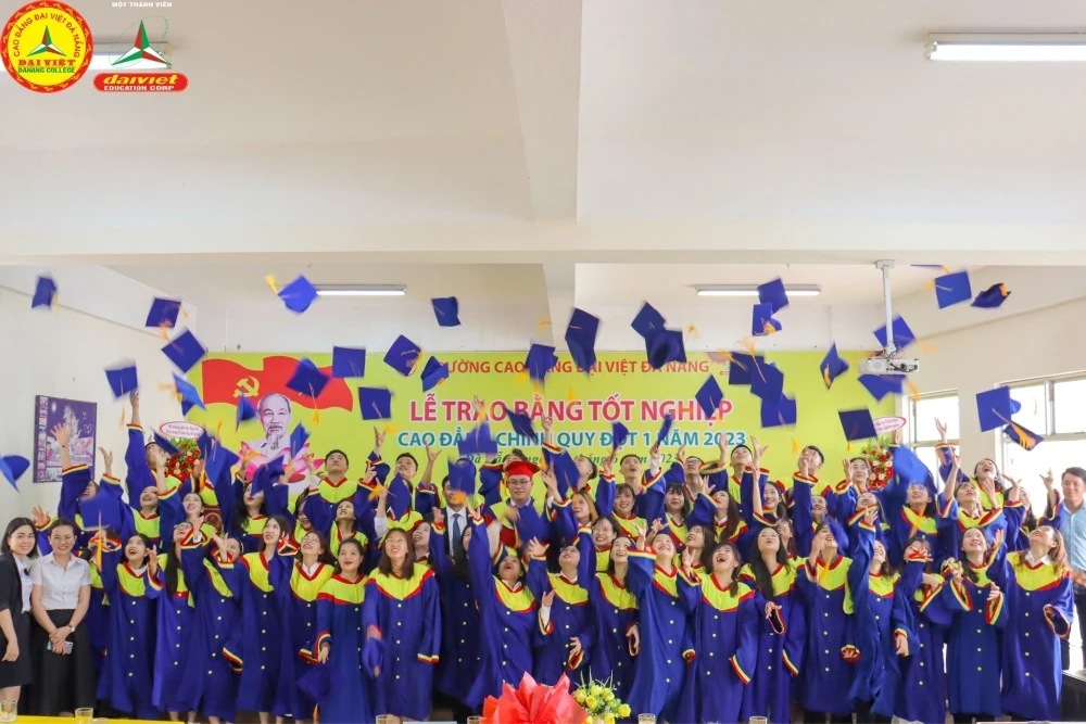 Lễ Tốt Nghiệp Khóa 19 Cao Đẳng Đại Việt Đà Nẵng | Dấu Ấn Tân Cử Nhân K19