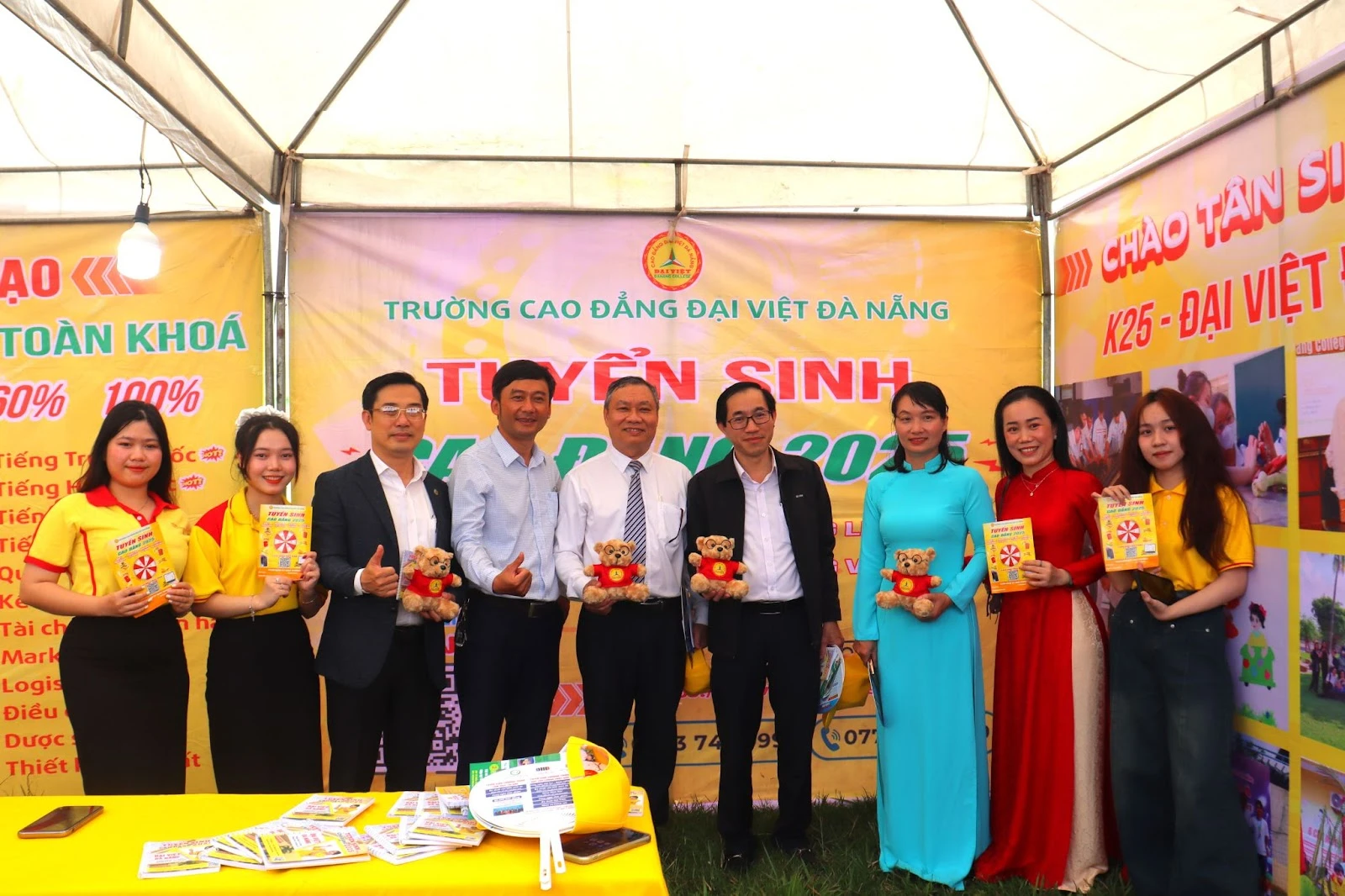 Ngày hội Tư vấn Tuyển sinh – Giáo dục nghề nghiệp Đà Nẵng 2025 | Trường Cao Đẳng Đại Việt Đà Nẵng