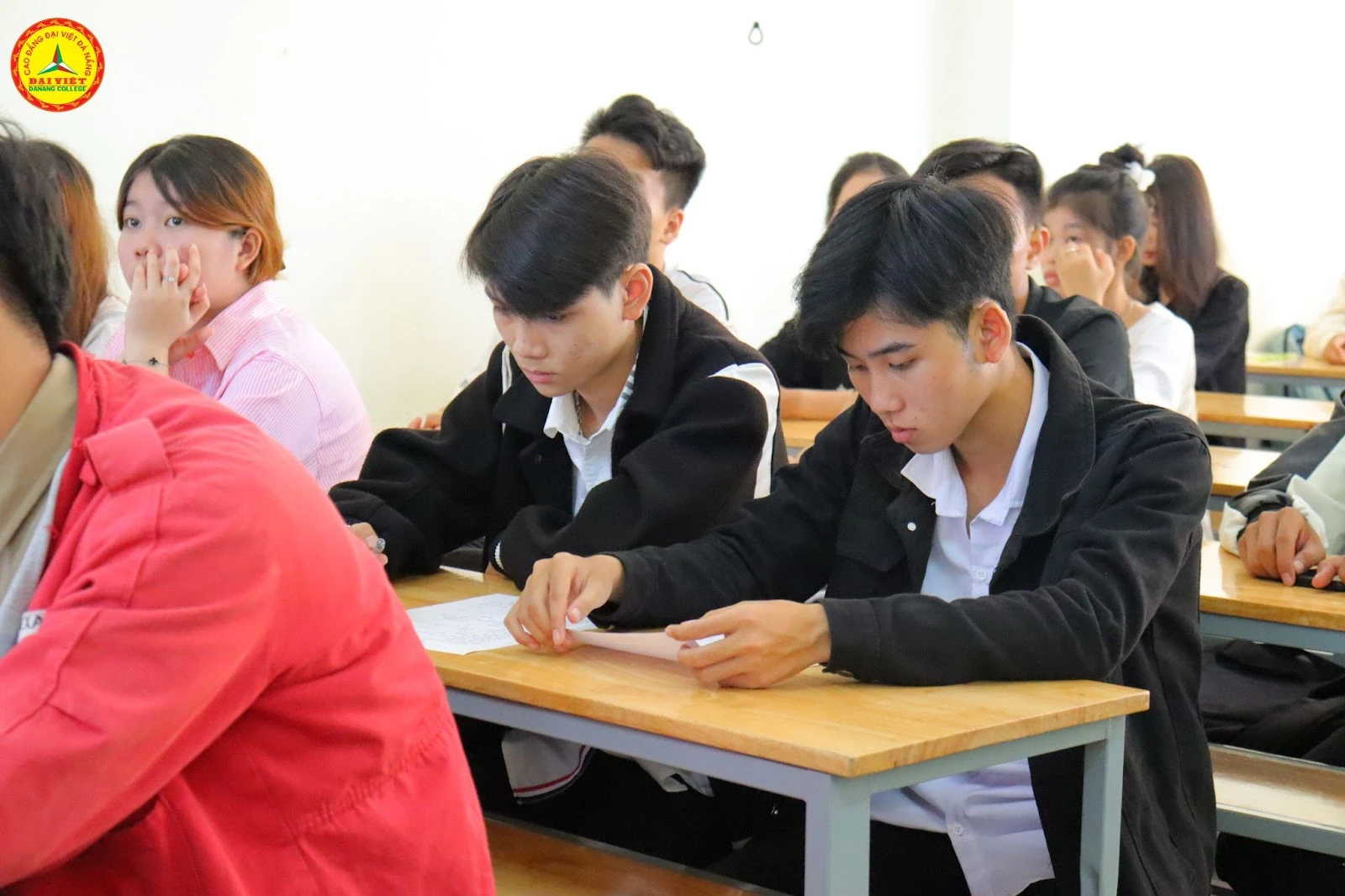 Nhập Học Đợt 2 Năm 2024 – Trường Cao Đẳng Đại Việt Đà Nẵng | Trung Tâm Tuyển Sinh Truyền Thông