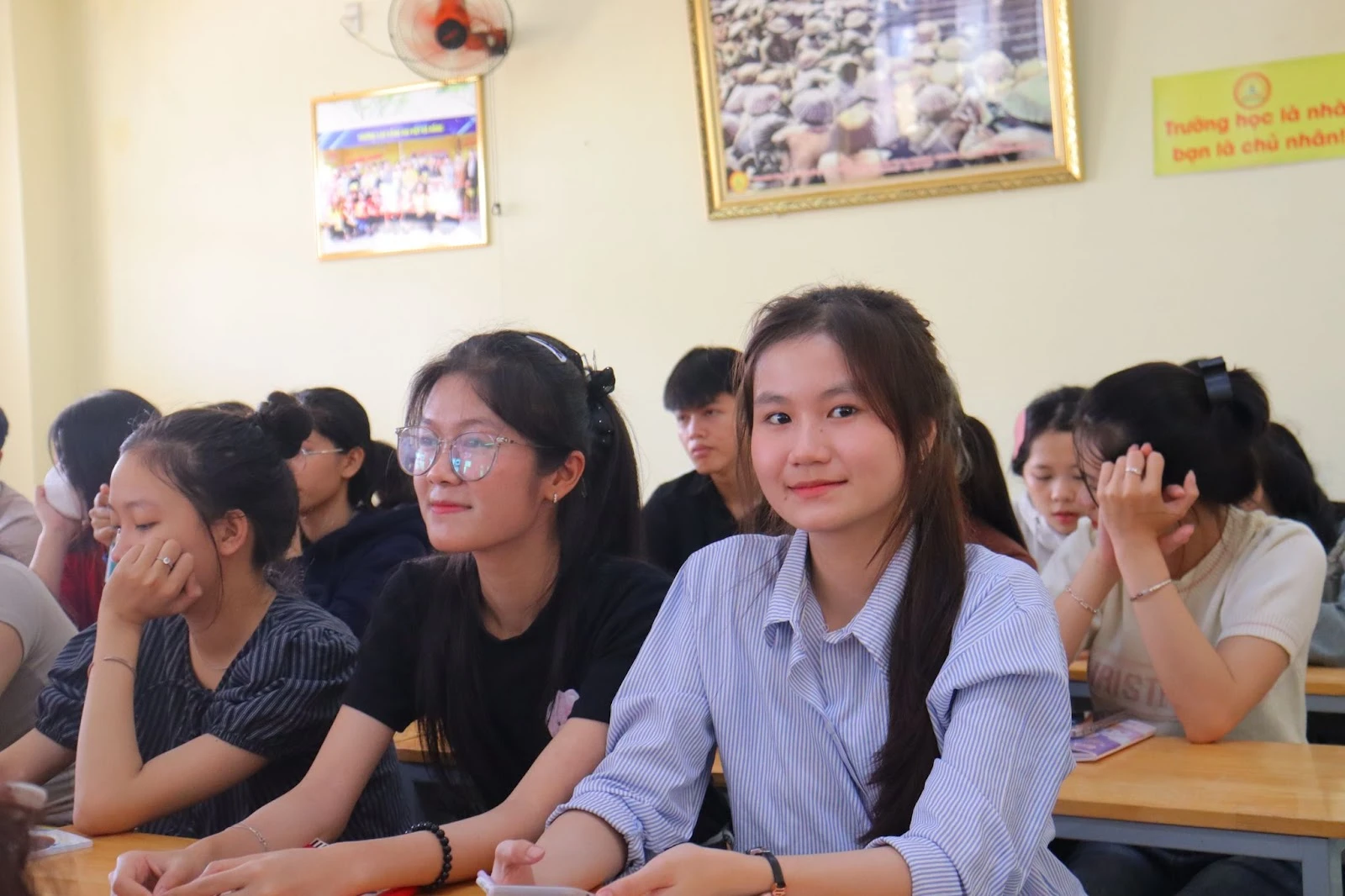 Phổ Biến Quy Chế & Tham Quan Trường – 250 Tân Sinh Viên Khóa 2025–2026 | Trường Cao Đẳng Đại Việt Đà Nẵng