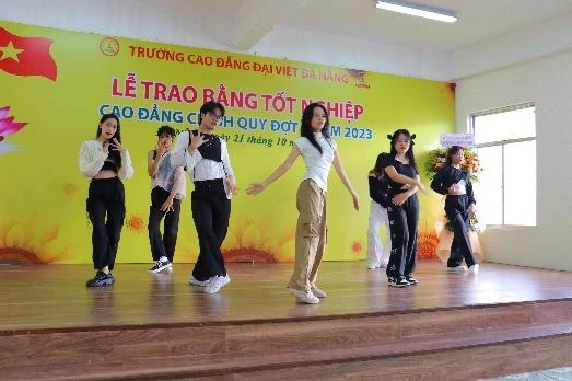 Sân Chơi Sinh Viên 2023 – Trường Cao đẳng Đại Việt Đà Nẵng | Hoạt Động Sinh Viên Sôi Nổi