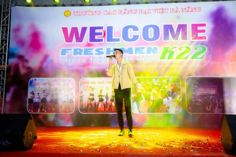 Ngày hội Chào Tân Sinh Viên Đại Việt Đà Nẵng – Sôi động, Rực lửa, Đa sắc | Hoạt động Sinh viên – Đoàn Thanh Niên