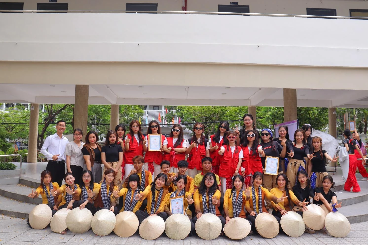 Sinh viên Trường Cao Đẳng Đại Việt Đà Nẵng dự thi nhảy hiện đại “Tôi yêu thành phố tôi” – Hoạt động sinh viên nổi bật 2025