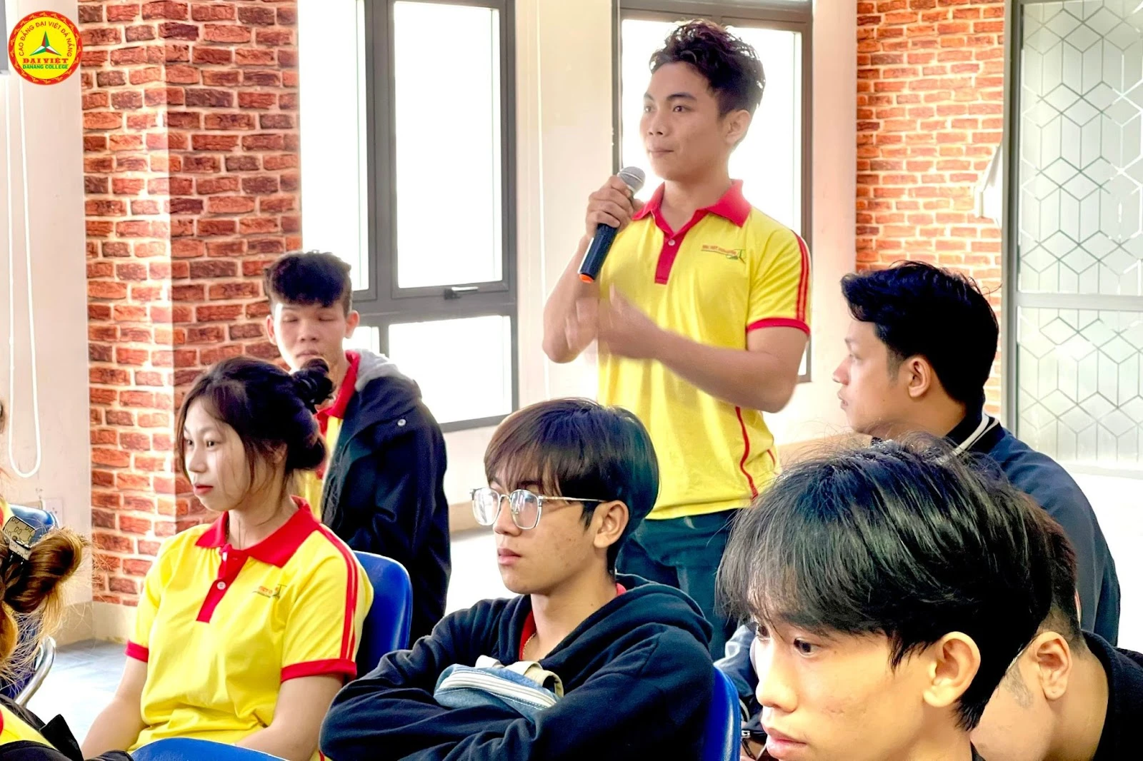 Sinh viên Khoa Kinh tế tham quan MISA Đà Nẵng | Trường Cao Đẳng Đại Việt Đà Nẵng