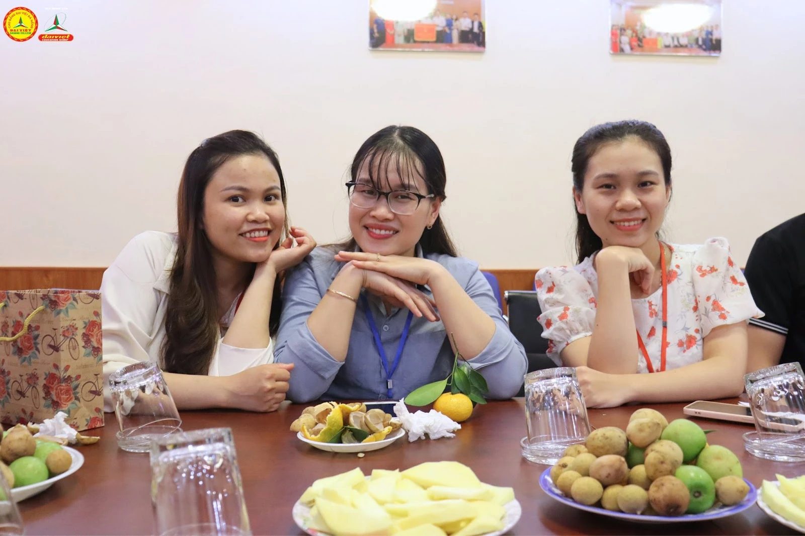 Sôi Nổi Hoạt Động Chào Mừng 20/10 tại Trường Cao Đẳng Đại Việt Đà Nẵng 2023 | Trung Tâm Tuyển Sinh Truyền Thông