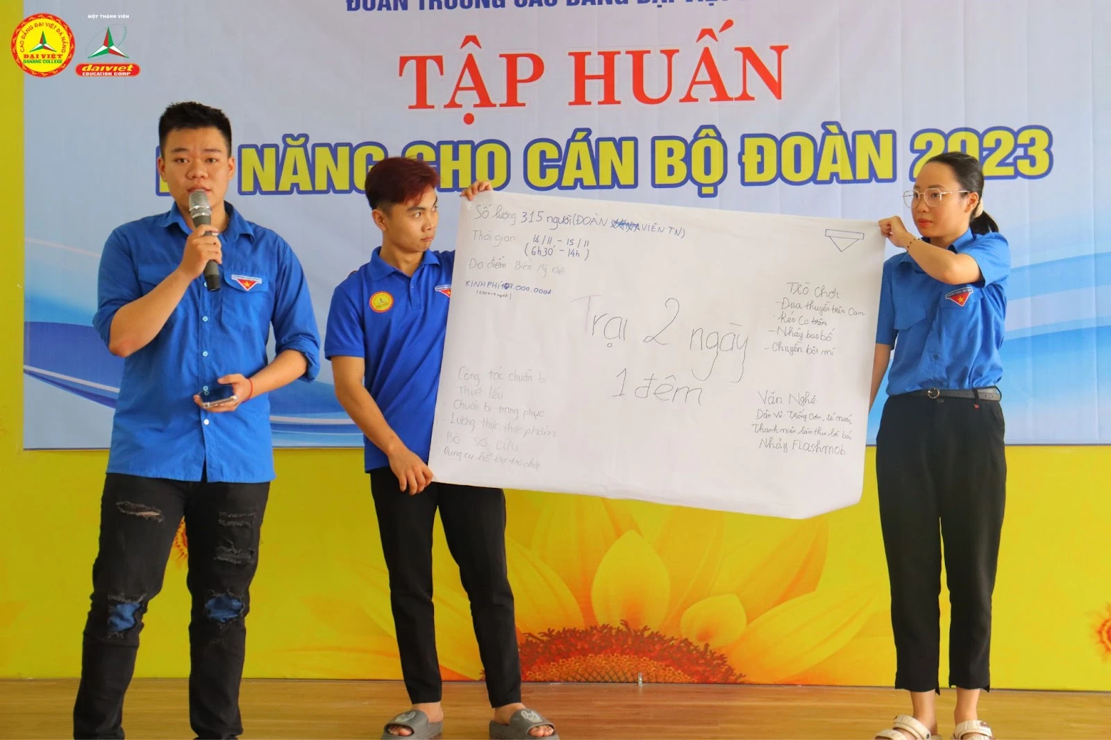 Sôi nổi tập huấn kỹ năng cho cán bộ Đoàn 2023 – Trường Cao Đẳng Đại Việt Đà Nẵng