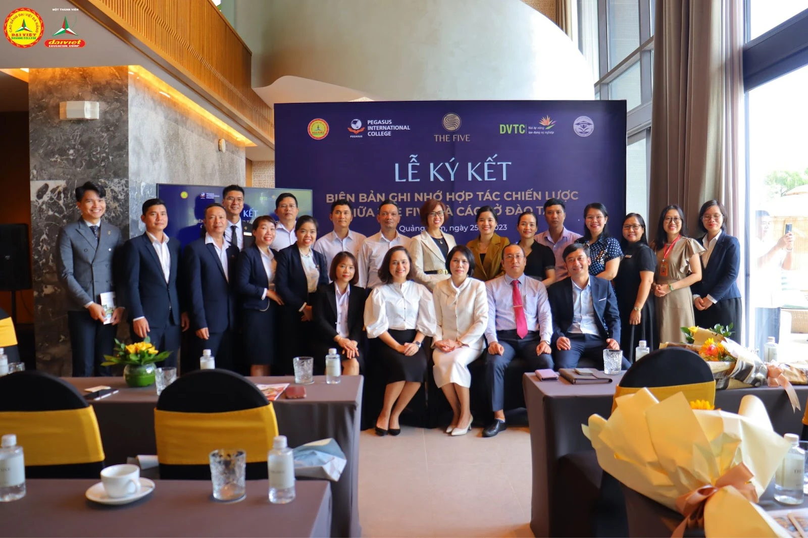 Tại Sao Trường Cao Đẳng Nghề Cần Hợp Tác Với Doanh Nghiệp? | Trường Cao Đẳng Đại Việt Đà Nẵng