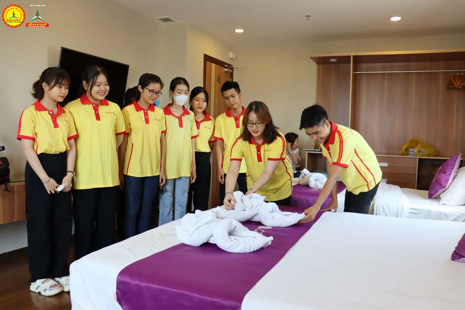 Tại Sao Trường Cao Đẳng Nghề Cần Hợp Tác Với Doanh Nghiệp? | Trường Cao Đẳng Đại Việt Đà Nẵng