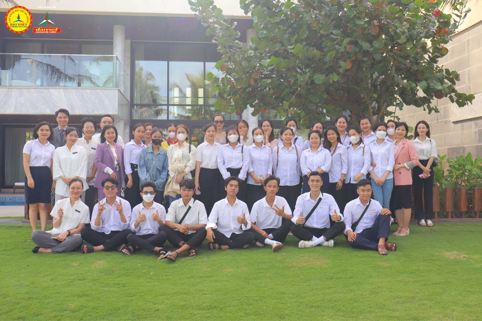 Talkshow Cháy Mãi Lửa Hoteliers 2023 Truyền Lửa Nghề Khách Sạn Cho Sinh Viên Trường Cao Đẳng Đại Việt Đà Nẵng