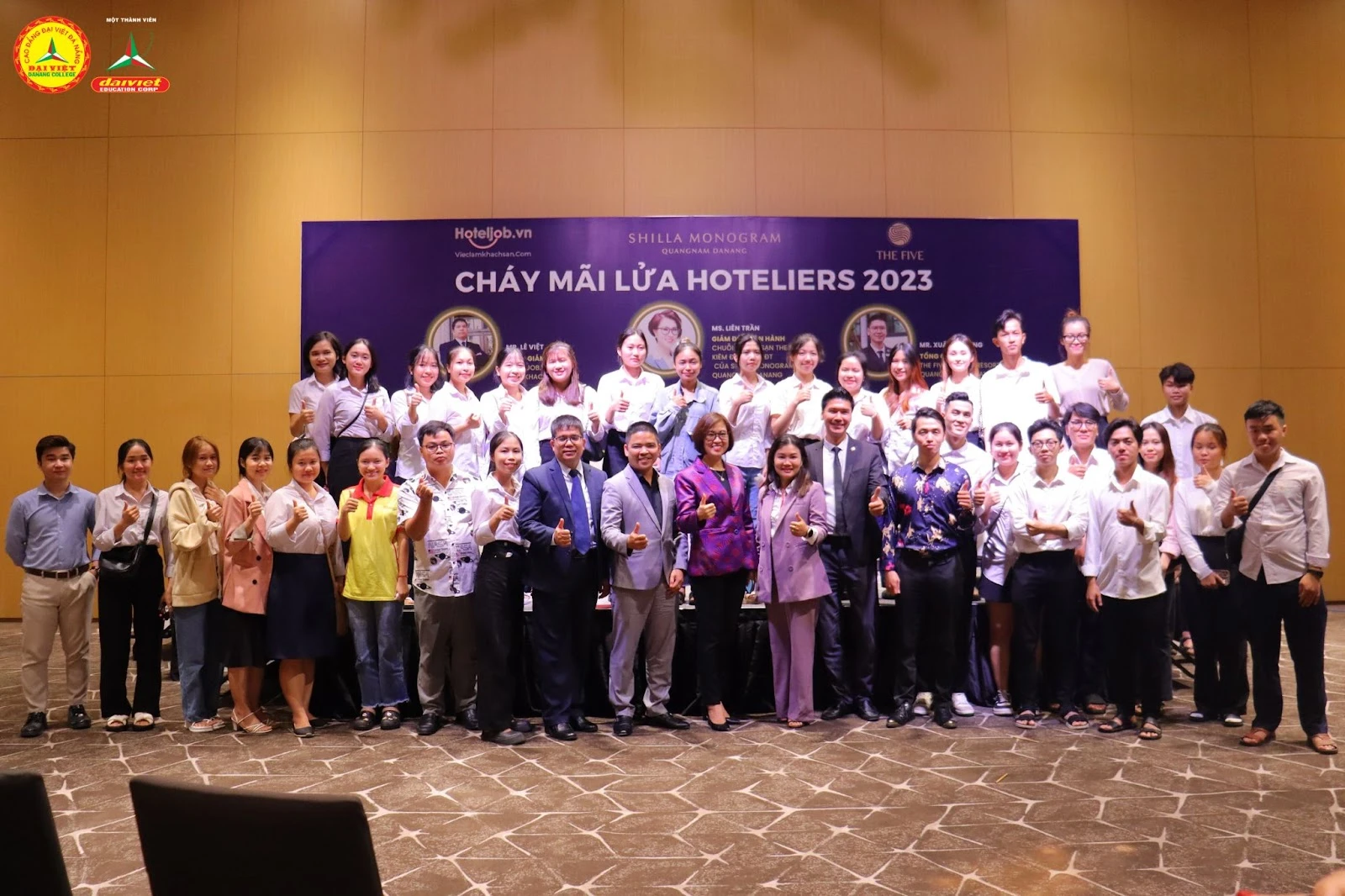 Talkshow Cháy Mãi Lửa Hoteliers 2023 Truyền Lửa Nghề Khách Sạn Cho Sinh Viên Trường Cao Đẳng Đại Việt Đà Nẵng