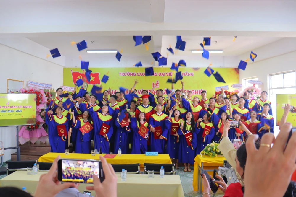 Tân khoa cần chuẩn bị gì cho Lễ Tốt nghiệp? | Trường Cao Đẳng Đại Việt Đà Nẵng