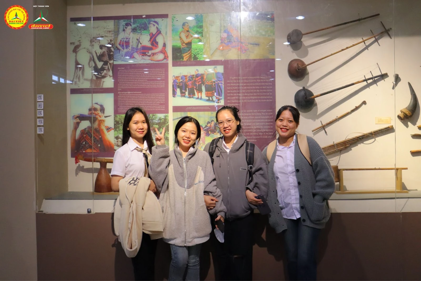 Tân Sinh Viên Đại Việt Đà Nẵng Thích Thú Với Môn Cơ Sở Văn Hóa | Trường Cao Đẳng Đại Việt Đà Nẵng