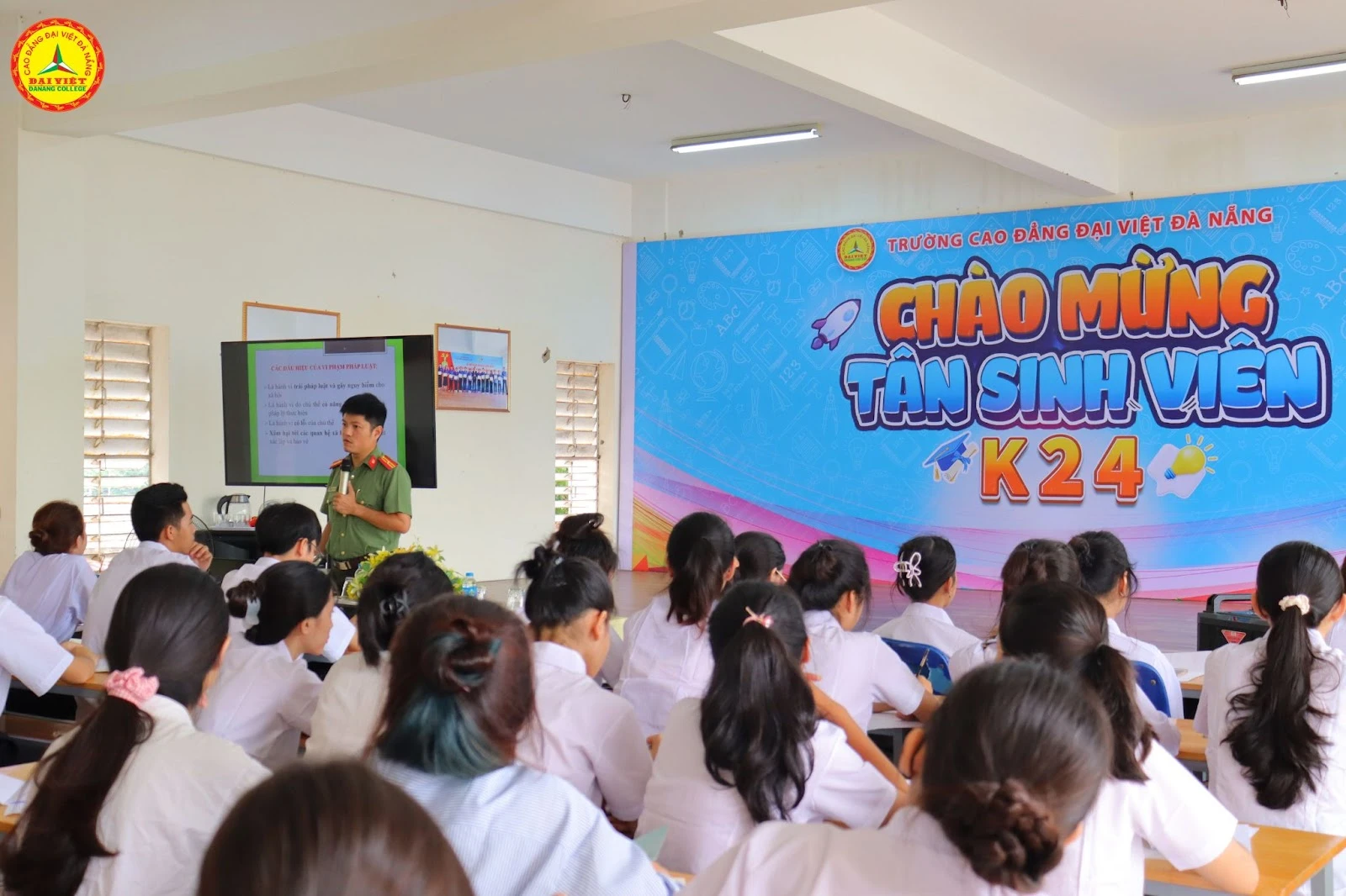 Tuần Sinh Hoạt Công Dân Cho Tân Sinh Viên K24 – Trường Cao Đẳng Đại Việt Đà Nẵng | Phòng Công Tác Sinh Viên