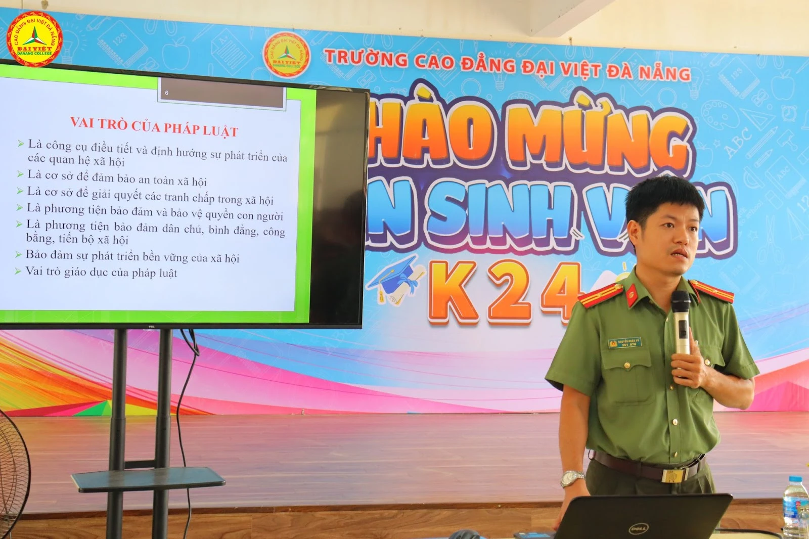 Tuần Sinh Hoạt Công Dân Cho Tân Sinh Viên K24 – Trường Cao Đẳng Đại Việt Đà Nẵng | Phòng Công Tác Sinh Viên