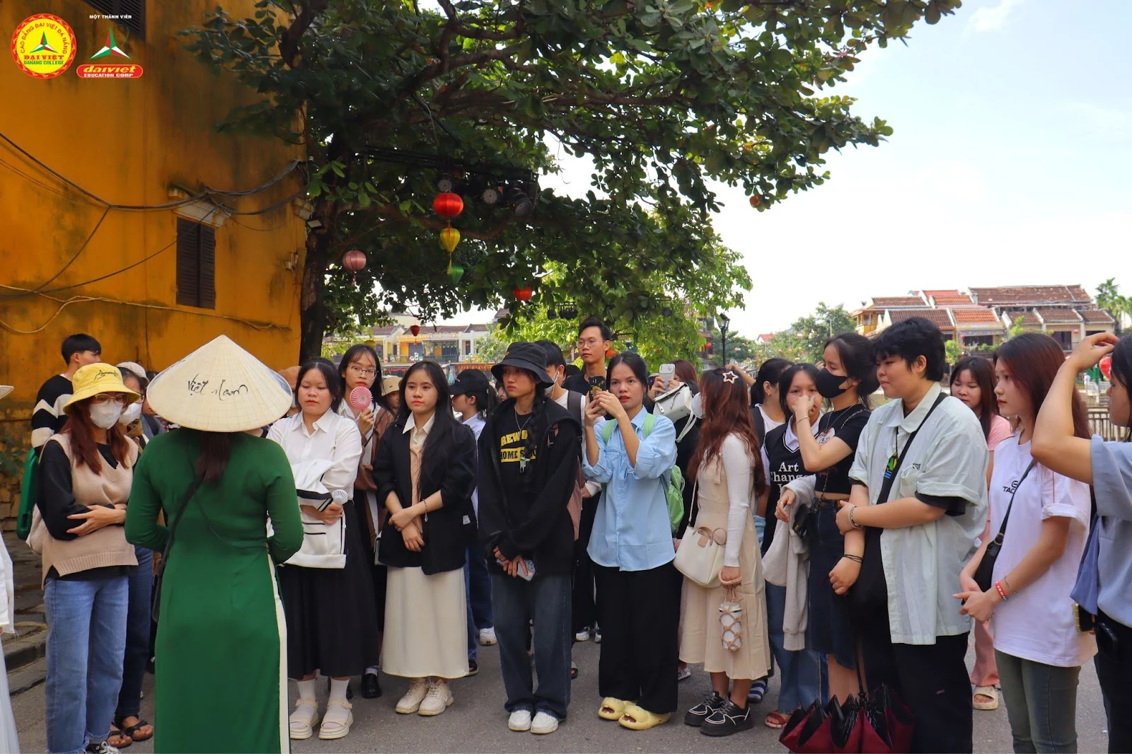 Tour Trải Nghiệm Hội An – Sinh Viên Trường Cao Đẳng Đại Việt Đà Nẵng | Trung Tâm Tuyển Sinh Truyền Thông