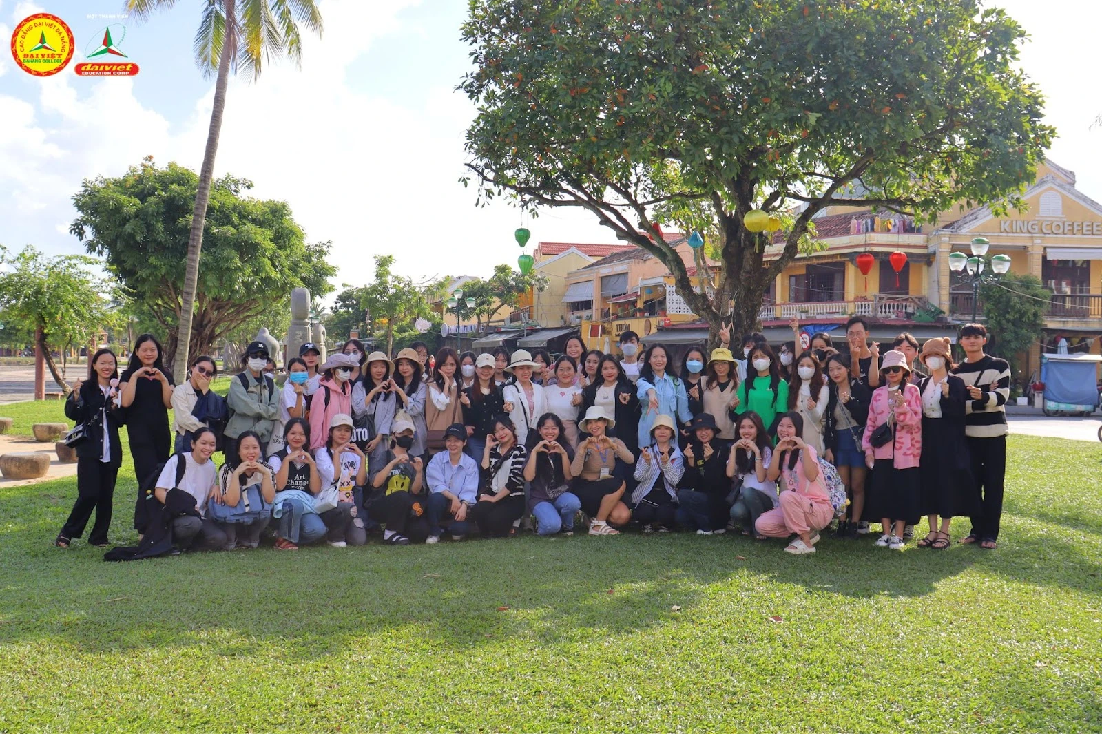 Tour Trải Nghiệm Hội An – Sinh Viên Trường Cao Đẳng Đại Việt Đà Nẵng | Trung Tâm Tuyển Sinh Truyền Thông