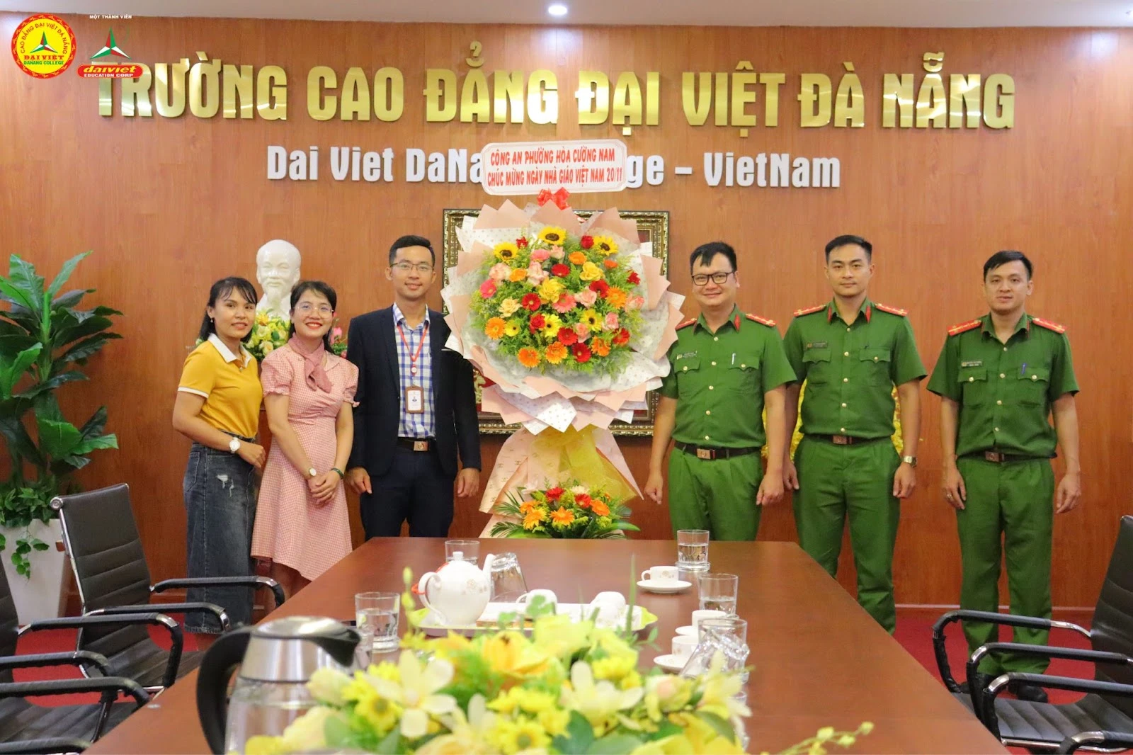 Tri Ân 20/11 Tinh Thần Tôn Sư Trọng Đạo Tại Trường Cao Đẳng Đại Việt Đà Nẵng